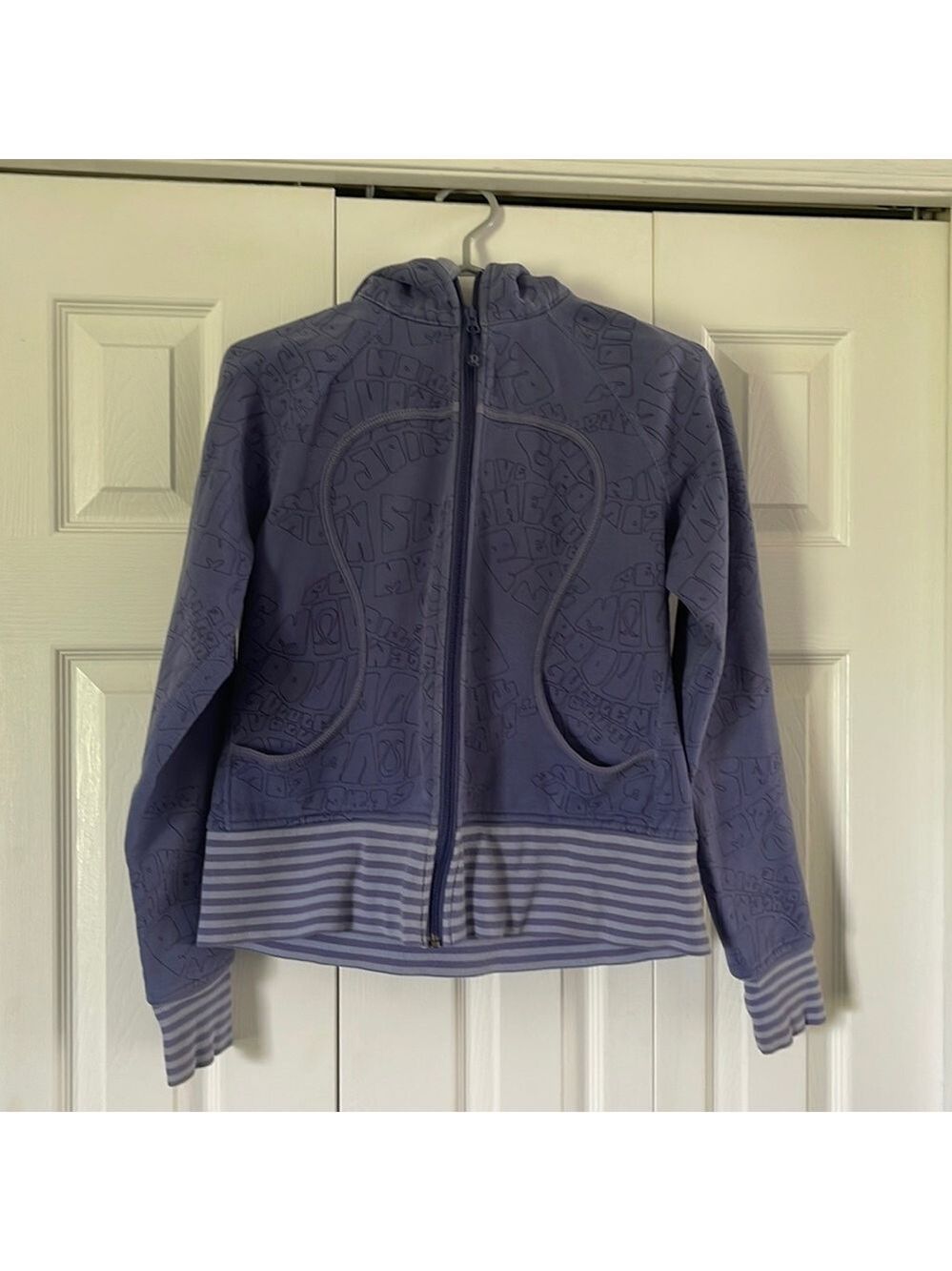 Rare Lululemon Scuba Size 10❤️🥰🥰